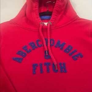 Abercrombie & Fitch Scarlet Sweatshirt with Navy Accents size medium